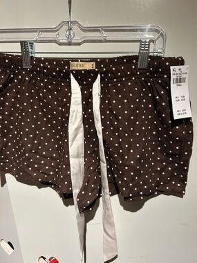 Hollister Women's Holiday Vault Release Satin Tie
Flannel Mini Shorts